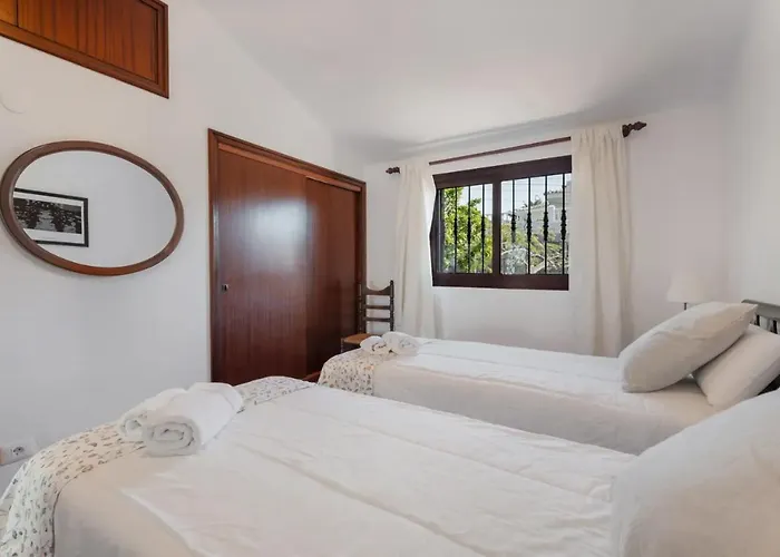 Del Mar Mar 滨海帕尔姆